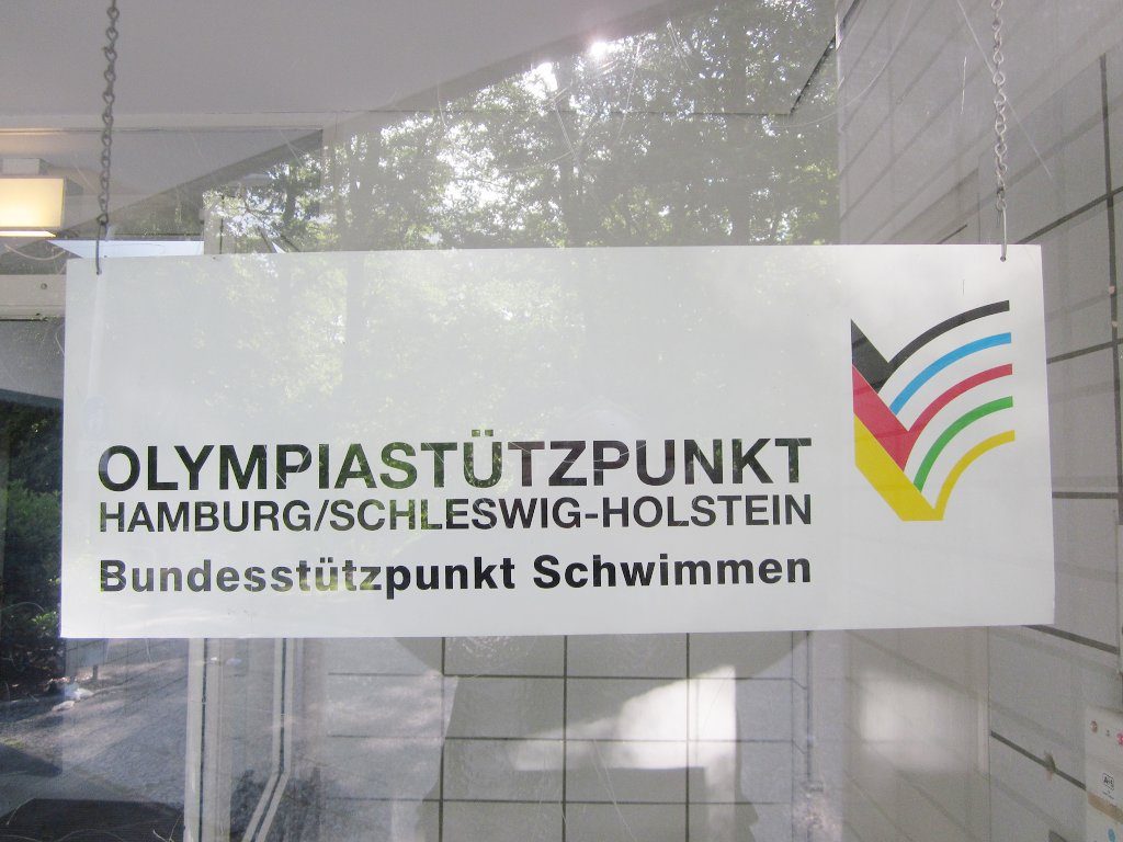  Als Mitglied des Schwimmkaders hat einer der Beschuldigten weiterhin Anspruch, am Olympiastützpunkt zu trainieren, ohne das die Schule eine Handhabe dagegn hätte. Foto Claus-Joachim Dickow / Wikimedia Commons (CC BY-SA 3.0)