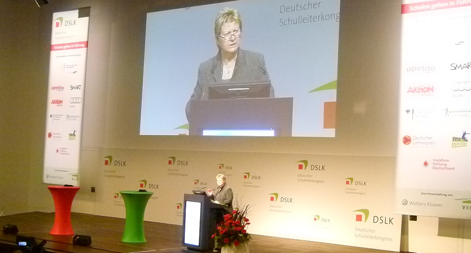 Sylvia Löhrmann tritt heute auf dem Deutschen Schulleiterkongress in Düsseldorf auf. Foto (von 2014): News4teachers