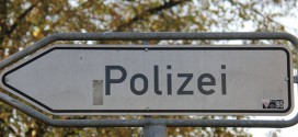 Der Weg zur Polizei führt in Sachsen-Anhalt künftig nicht mehr über die Schulnoten. Foto: blu-news.org / flickr (CC BY-SA 2.0)