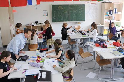 Privatschulen wollen mehr für Flüchtlinge tun – gegen Geld. Foto: Jens Rötzsch / Wikimedia Commons (CC BY-SA 3.0)