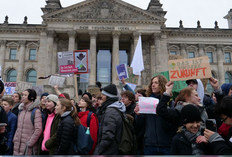 Der Schülerprotest für mehr Klimaschutz - hier am 14. Dezember in Berlin - wächst sich zur Bewegung aus. Foto: Leonhard Lenz / Wikimedia Commons (CC0 1.0)