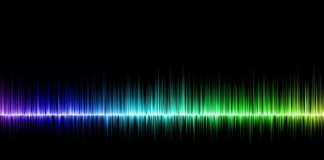 Physiklehrer bringt Schüler im Unterricht mit Hochfrequenzsignal zur Ruhe