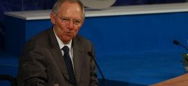 Will offenbar Milliarden für die Schulen in Deutschland bereitstellen: Bundesfinanzminister Wolfgang Schäuble. Foto: Luca Brunini / Campus for Finance / Wikimedia Commons (CC BY-SA 4.0)