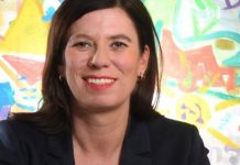 Philologen: Scheeres senkt Niveau der Ausbildung von Kunst- und Musiklehrern