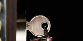 “Reichsbürger”-Treff in Waldorfschule: Hausmeister sperrte wohl auf – entlassen