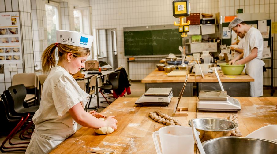 Eine zentrale Rolle an der Gewinnerschule spielen Projekte, die Schule und Beruf verbinden. Foto: Deutscher Schulpreis