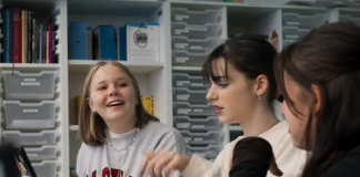 Gute Noten für Deutschlands spannendsten Schulversuch, die Universitätsschule Dresden