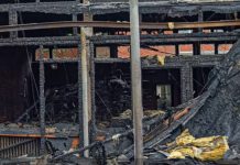 Brandstiftung? Grundschule nach Großbrand erheblich beschädigt – Polizei ermittelt