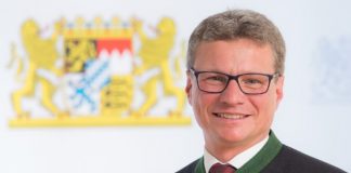 Nur ausgebildete Lehrkräfte? GEW hält Sibler angebliche Falschinformation vor