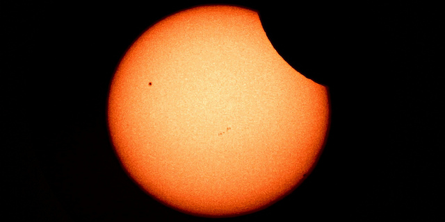 Thema im Astronomieunterricht: eine Sonnenfinsternis. Foto: LLacertae/Flickr (CC BY 2.0)
