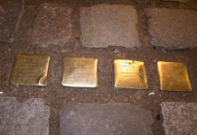 Die Stolpersteine des Kölner Künstler Gunter Demnig erinnern an Opfer der NS-Zeit. Foto: Thomas Quine / flickr (CC BY 2.0)