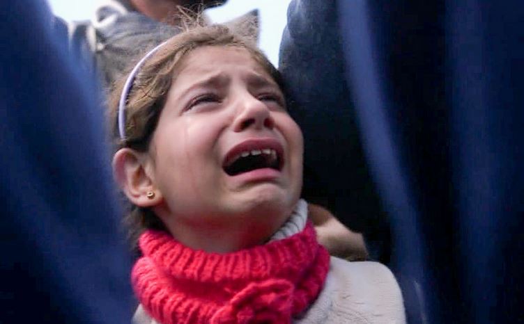 Syrisches Mädchen in Ungarn, das mit seiner Familie abgewiesen worden ist. Foto: Freedom house / tiny.cc/SyriaFreedom / flickr 