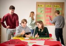 Für mehr Zuversicht in den Schulen: Westermann schreibt Ideathons zur Ideenfindung aus