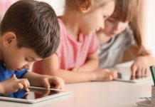 Ein Plädoyer aus der Praxis: Warum auch Grundschulen (und Montessorischulen) sich auf digitales Lernen einlassen sollten