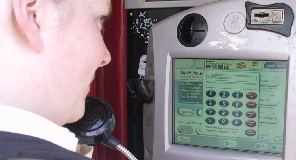 Etwa 150 Anrufe verzeichnete die GEW-Sachsen-Anhalt in den ersten vier Schulwochen an ihrem „Sorgentelefon“. Foto: John Bäckstrand / flickr (CC BY 2.0)