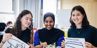 Experimentieren, tüfteln, Zukunft gestalten – im MINT-Hub der Siemens Stiftung