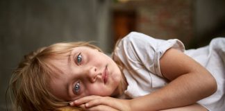 Wenn Kinder trauern: Lehrkräfte sind wichtige Ansprechpartner bei Abschieden. Ein Gastbeitrag