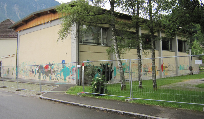 Derzeit sind in Sachsen rund 2400 Flüchtlinge in Turnhallen untergebracht. Foto: Christian Allinger / flickr (CC BY 2.0)