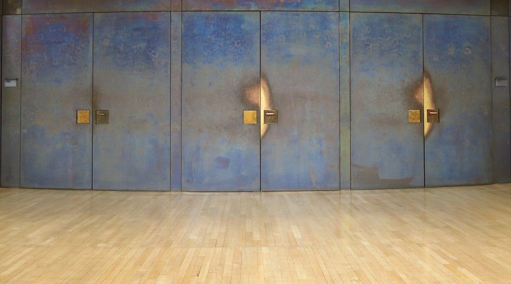 Durch welche Tür der Bildungsweg nach der Grundschule führt, darüber dürfen in Sachsen letztlich die Eltern entscheiden. Die scheinen vernünftiger, als von Einigen befürchtet. Foto: Axel Kirch / Wikimedia Commons (CC BY-SA 4.0)