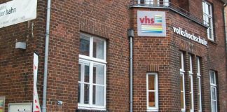 Neues Semester: Volkshochschulen bieten wieder mehr Kurse vor Ort