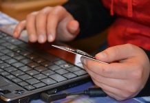 Eine reine „Rückmeldegebühr“ hatte das Bundesverfassungsgericht zurückgewiesen. Foto: aufgehts2013 / flickr (CC BY 2.0)