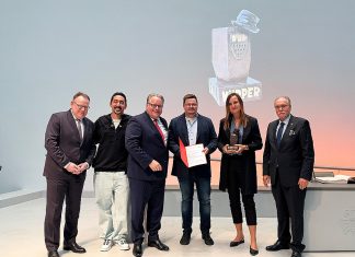 Erst bedroht, jetzt ausgezeichnet: Zwei Lehrkräfte erhalten Karl-Küpper-Preis für Zivilcourage