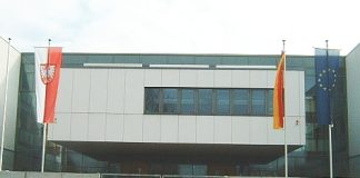 Eltern ziehen wegen Schulgeld bis vors Bundesverfassungsgericht – und scheitern