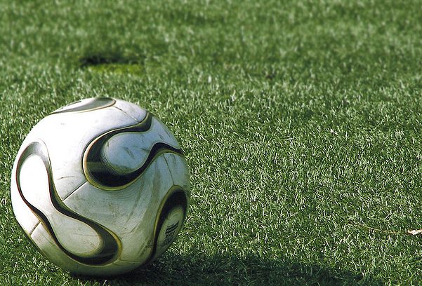 Ministerin Löhrmann: Späterer Schulbeginn nach Spielen möglich; Foto: Awaya Legends/Flickr (CC BY-SA 2.0)