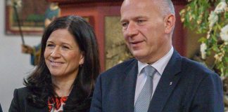 Beziehung mit Bildungsenatorin: Rücktrittsforderung gegen Wegner (CDU) – aus der CDU