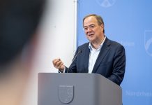 Im Umfragetief: Laschet bekommt die Quittung für seine Kita- und Schulpolitik