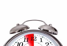 Uhren werden bald wieder umgestellt – VBE fordert Abschaffung der Sommerzeit