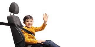 Kinder nicht angeschnallt: Viele Verstöße gegen die Gurtpflicht zu Schuljahresbeginn