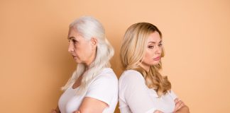 Handy-Verbot an allen Schulen? Umfrage: Jüngere eher dagegen, mehr Ältere dafür