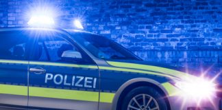 Achtjähriger schlafwandelt nachts zur Schule – Polizei sammelt ihn auf