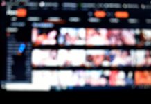 Studie: Immer mehr (und immer jüngere) Kinder kennen Pornos und Sexting