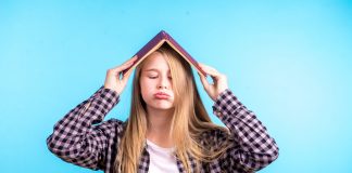 “Fragmentierte Aufmerksamkeitsmuster”: Warum es jungen Menschen (oft) schwerer fällt zu lernen als älteren