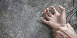 Wegen Missbrauch und Vergewaltigung: Erneut Lehrer vor Gericht – Vertrauenslehrer!