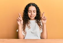 Umfrage: KI im Unterricht bleibt oftmals unerfüllter Schülerwunsch (mit Folgen?)