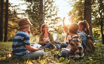 Bildungsforscher: Klassenfahrt in jeder Stufe! („Würde das Schulsystem verändern“)