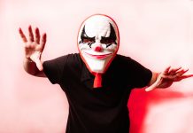 Schülerproteste: Innenminister warnt vor Gewalt hinter Halloween-Masken