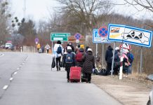 KMK-Präsidentin rechnet mit „vielen Hunderttausend“ zu beschulenden Flüchtlingskindern