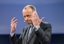 Merz: “Kinder müssen rechnen, schreiben und lesen lernen” – nicht daddeln!