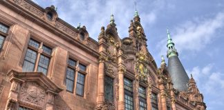 Heidelberg hält inne – Bewegende Trauerfeier für Amoklauf-Opfer