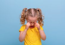 Umfrage: Gesetzlicher Fachkraft-Kind-Schlüssel wird in keiner Kita mehr eingehalten