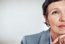 News4teachers-Themenmonat „Beruf Schulleitung“: Wie Schulen erfolgreich ins neue Schuljahr starten