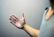 Waldorf-Lehrerin ohrfeigt Schüler – Verband droht Schule mit harschen Konsequenzen