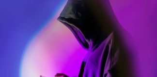 Drohungen gegen Schule: Zwölfjähriger als Anrufer identifiziert – haften die Eltern?