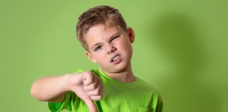 Zahl der Klassenarbeiten in Grundschulen bleibt (hoch): GEW spricht von “Überforderung”