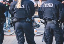 Nach Demo gegen Wehrpflicht: Linksjugend nennt Berliner Polizei „kriminellen Clan“