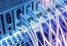 Digitale Bildungschancen nach Postleitzahl? Lehrerverband fordert schnelles Internet für alle